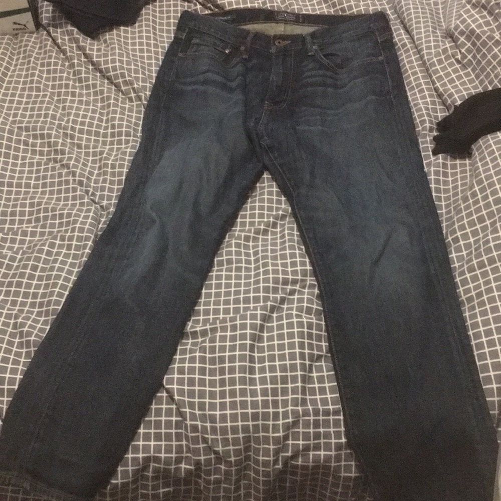 Lucky Brand Dark Blue Jeans